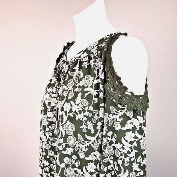 NWT Pleione Women's size XL Olive Cream Cold Shoulder Bishop Sleeve Blouse - Picture 4 of 8